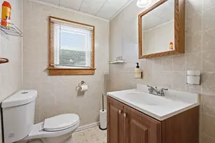 100 Lang St, Springfield, MA 01104 - Photo 28