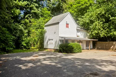 137 Sheridan St., Chicopee, MA 01020 - Photo 30