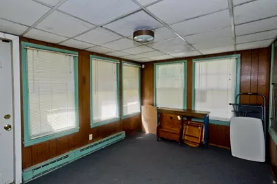 137 Sheridan St., Chicopee, MA 01020 - Photo 16
