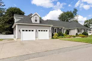 30 Hampden Ave, Burlington, MA 01803 - Photo 30