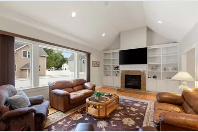 30 Hampden Ave, Burlington, MA 01803 - Photo 14