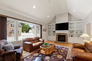 30 Hampden Ave, Burlington, MA 01803 - Photo 14