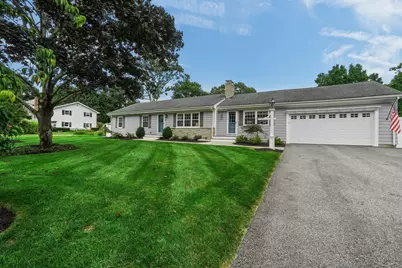 39 Rolling Acres, Cumberland, RI 02864 - Photo 2