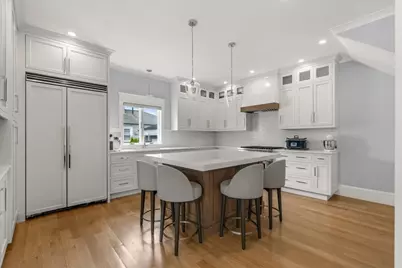 74-76 Butler Rd, Quincy, MA 02169 - Photo 8