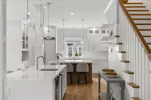 74-76 Butler Rd, Quincy, MA 02169 - Photo 6