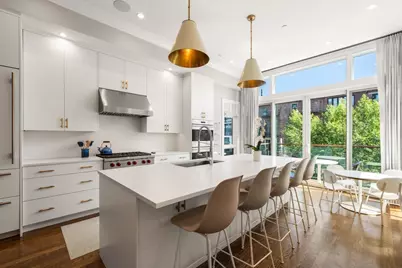 21 Rutland Sq, Boston, MA 02118 - Photo 16