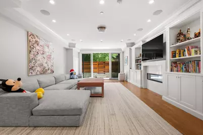 21 Rutland Sq, Boston, MA 02118 - Photo 32