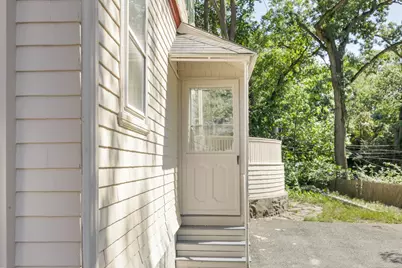 56 Vinton Street #3, Melrose, MA 02176 - Photo 2