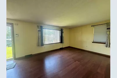 102 Starling Rd, Springfield, MA 01119 - Photo 8