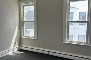80 Cochran St, Chicopee, MA 01020 - Photo 6