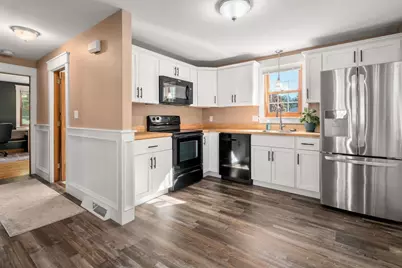 1 New York Ave, Blackstone, MA 01504 - Photo 10