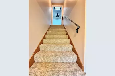 870 Landry Ave #8, North Attleboro, MA 02760 - Photo 16