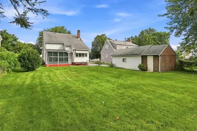764 Allen St, Springfield, MA 01118 - Photo 36