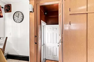 764 Allen St, Springfield, MA 01118 - Photo 18