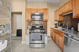 48 Irving St, Somerville, MA 02144 - Photo 8