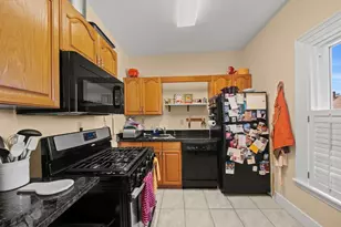48 Irving St, Somerville, MA 02144 - Photo 20