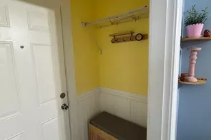 2 Esther St, Worcester, MA 01607 - Photo 12