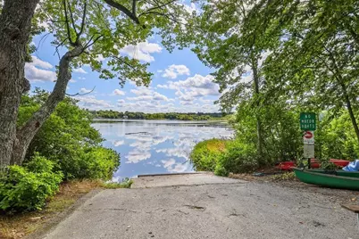 44 Exchange St, Holliston, MA 01746 - Photo 38