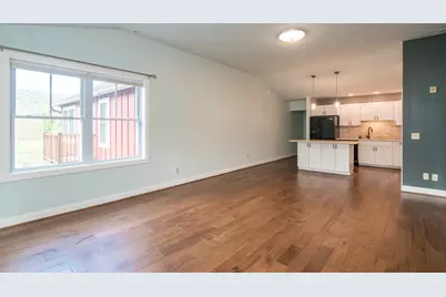 24 Myers Farm Ln #24, Greenfield, MA 01301 - Photo 6