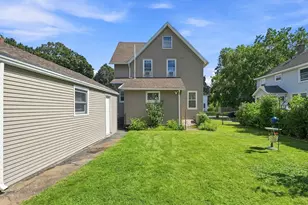 27 Elm St, Ludlow, MA 01056 - Photo 40