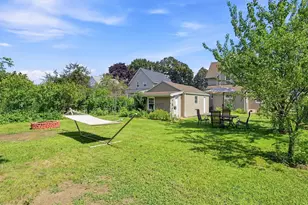 27 Elm St, Ludlow, MA 01056 - Photo 42