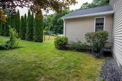 10 Day Mill Dr #10, Templeton, MA 01468 - Photo 4