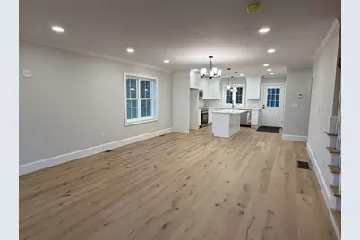 10 Maple Hill Rd, Lakeville, MA 02347 - Photo 2