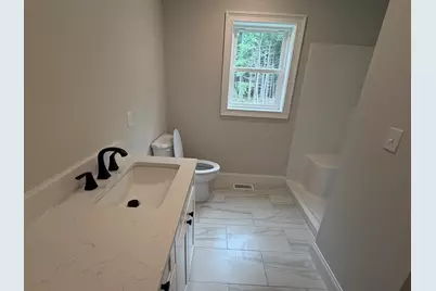 10 Maple Hill Rd, Lakeville, MA 02347 - Photo 16