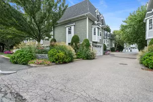580 Quarry St, Quincy, MA 02169 - Photo 2