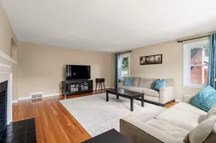 15 Claridge Dr, Worcester, MA 01602 - Photo 8
