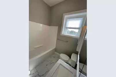 85-89 Cabot St #5, Beverly, MA 01915 - Photo 8