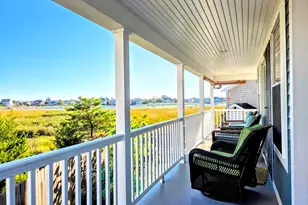 7 Louise St, Newburyport, MA 01950 - Photo 8