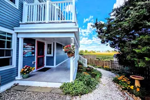 7 Louise St, Newburyport, MA 01950 - Photo 2