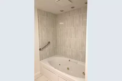 146 Walnut St, Shrewsbury, MA 01545 - Photo 14