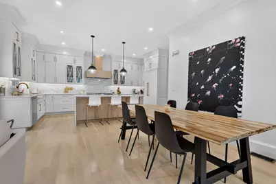 261 Tappan St #1, Brookline, MA 02445 - Photo 6