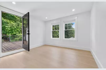261 Tappan St #1, Brookline, MA 02445 - Photo 22