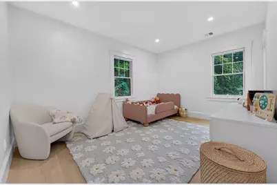 261 Tappan St #1, Brookline, MA 02445 - Photo 18