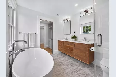 261 Tappan St #1, Brookline, MA 02445 - Photo 14