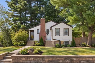 2 Clark Cir, Randolph, MA 02368 - Photo 2