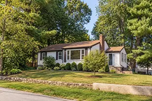 2 Clark Cir, Randolph, MA 02368 - Photo 4