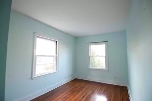 92 Cottage St, Greenfield, MA 01301 - Photo 8