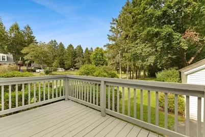 48 Davis St, Taunton, MA 02780 - Photo 10