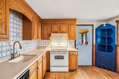36 Perry Street, Weymouth, MA 02189 - Photo 8