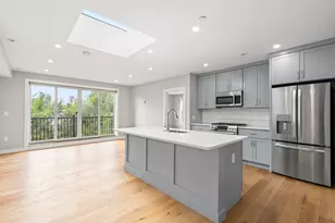 10-16 Everett St, Boston, MA 02128 - Photo 14