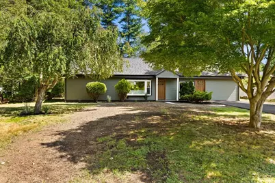 3 Abraham Ave, Freetown, MA 02717 - Photo 4
