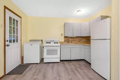 122 Fetherston Ave, Lowell, MA 01852 - Photo 12