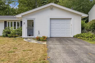 7 Philip Road, Framingham, MA 01701 - Photo 6