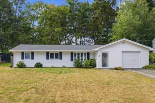 7 Philip Rd, Framingham, MA 01701 - Photo 1