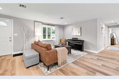 7 Philip Road, Framingham, MA 01701 - Photo 18
