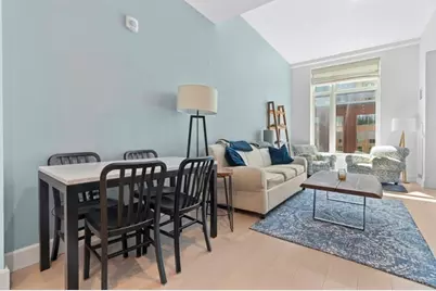100 Lovejoy #12 Q, Boston, MA 02114 - Photo 2